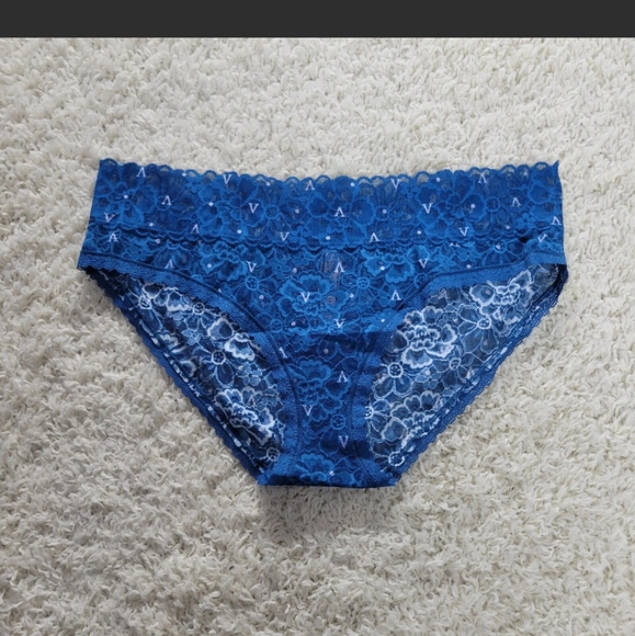 Victoria secret Brief style panties Sz.XL - Picture 1 of 2